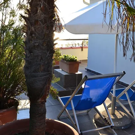 Seaview Penthouse Terrace & Private Garage