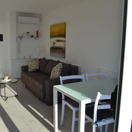 Seaview Penthouse Terrace & Private Garage