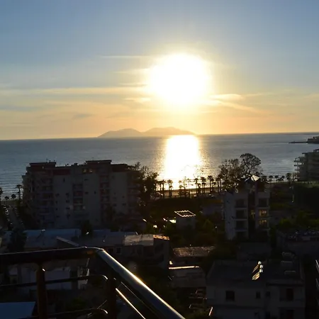 Seaview Penthouse Terrace & Private Garage Апартаменты Влёра