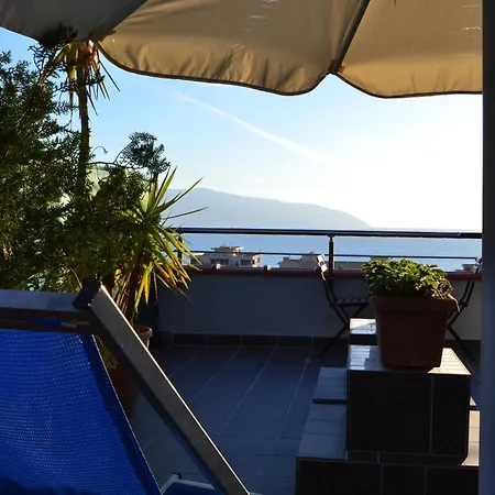 Seaview Penthouse Terrace & Private Garage *